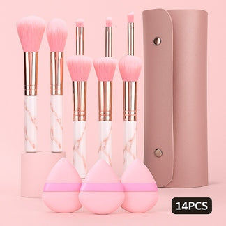 Ensemble de 14 pinceaux avec étui